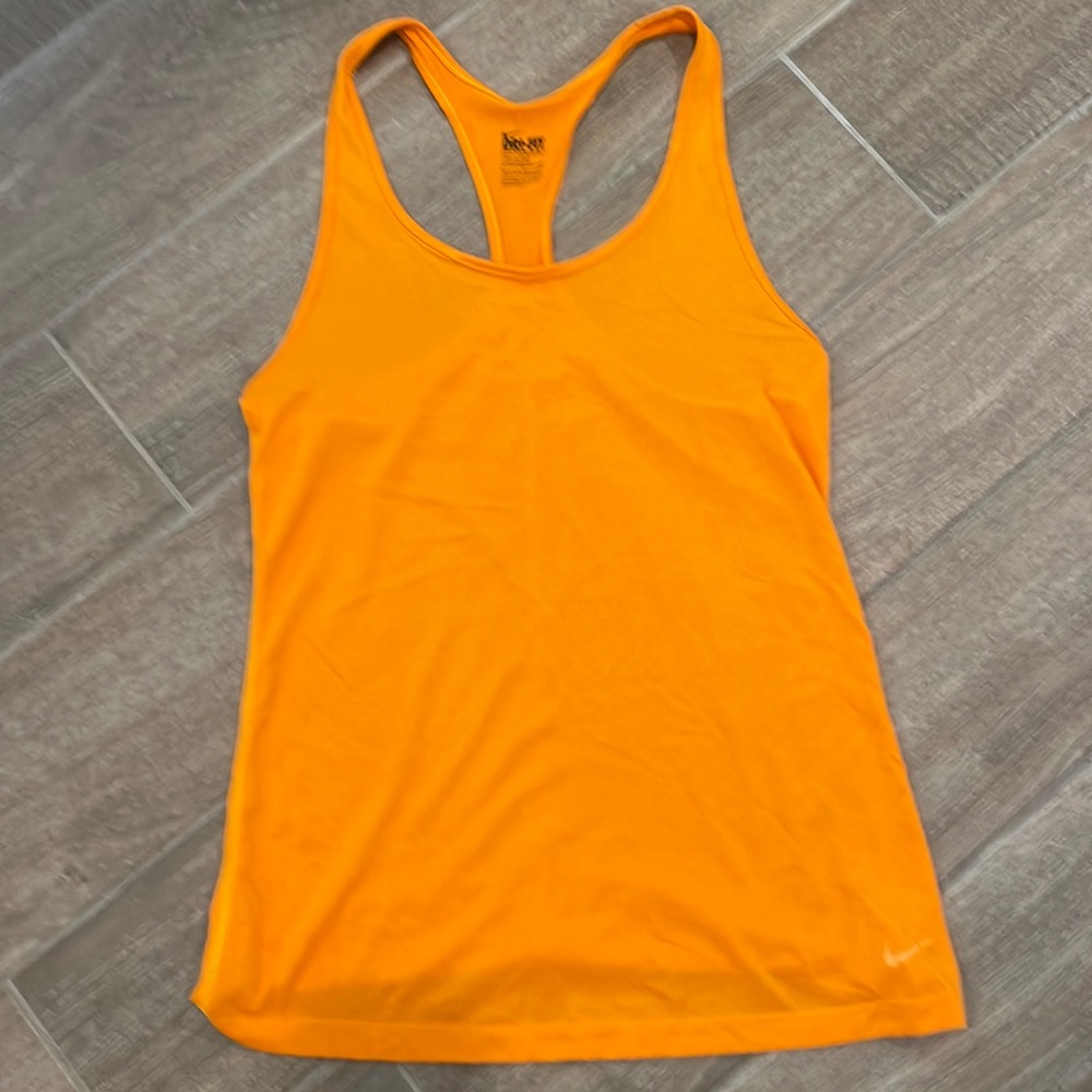 NEW NIKE DRI FIT SLIM FIT TANK 😎